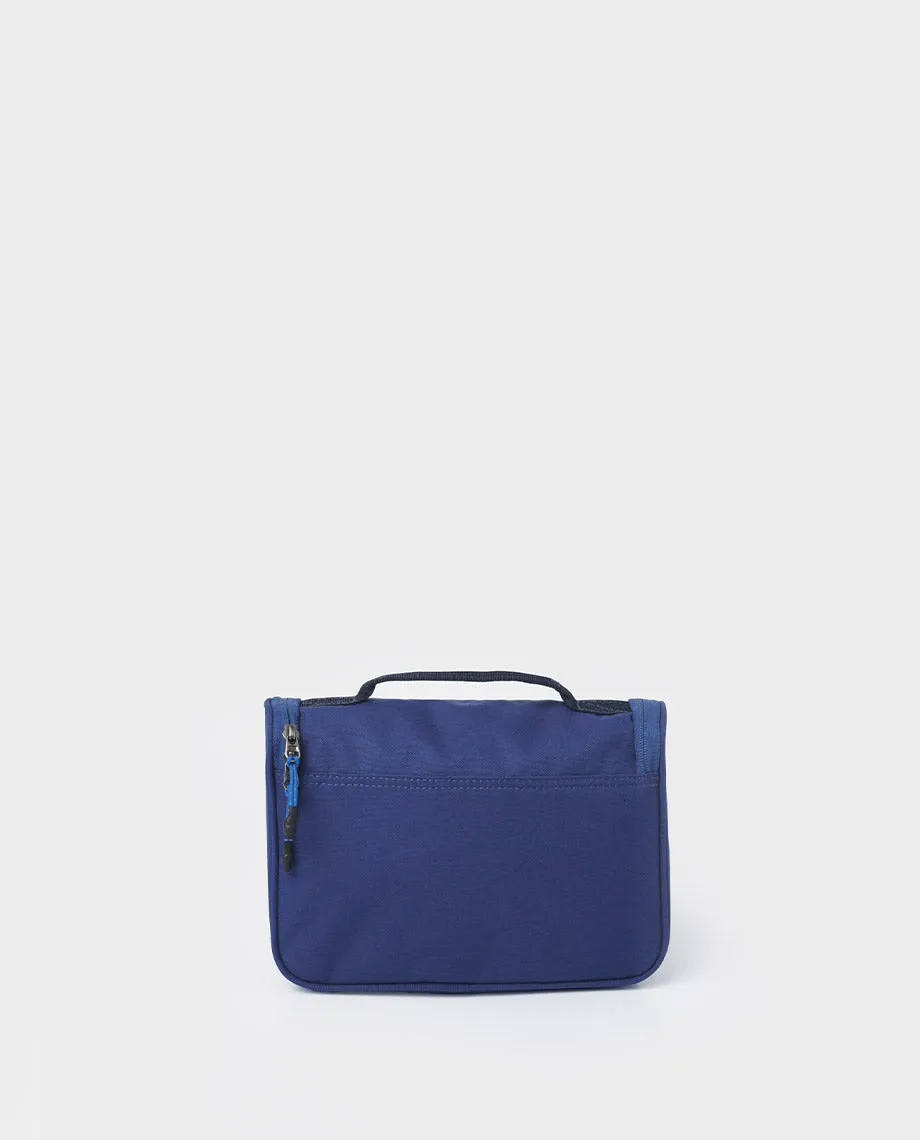 Basin Hanging Dopp Kit