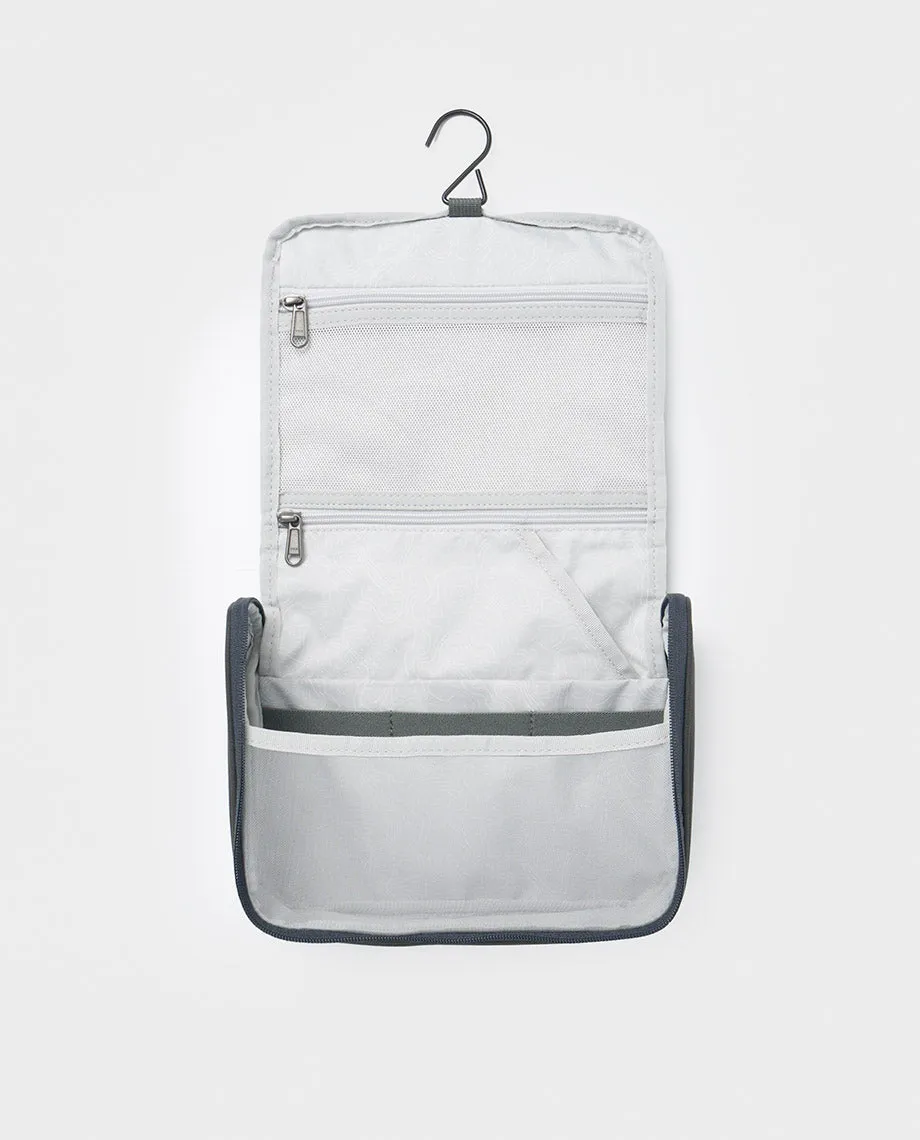 Basin Hanging Dopp Kit