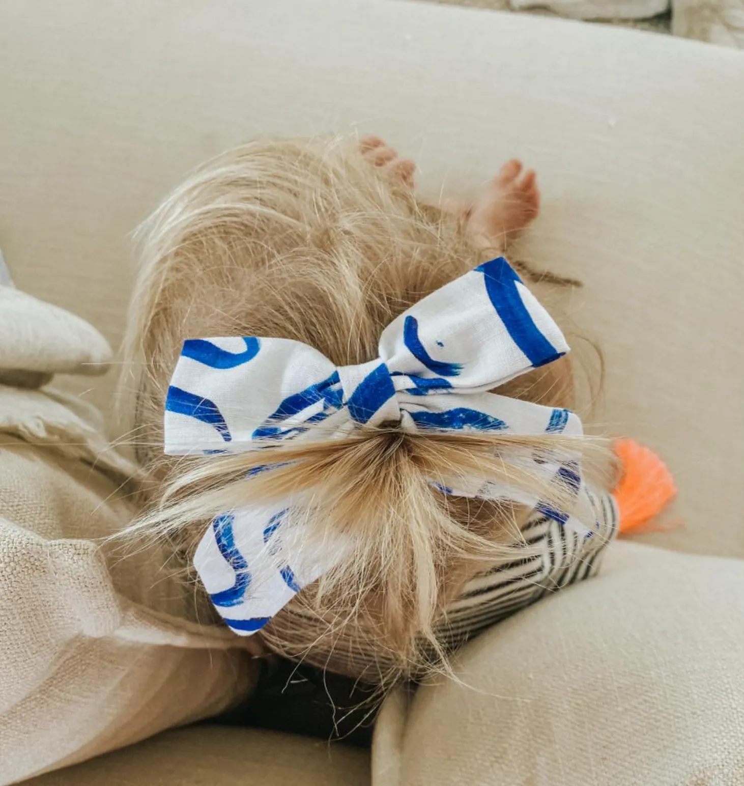 Girls Linen Bow Hair Clip - Large