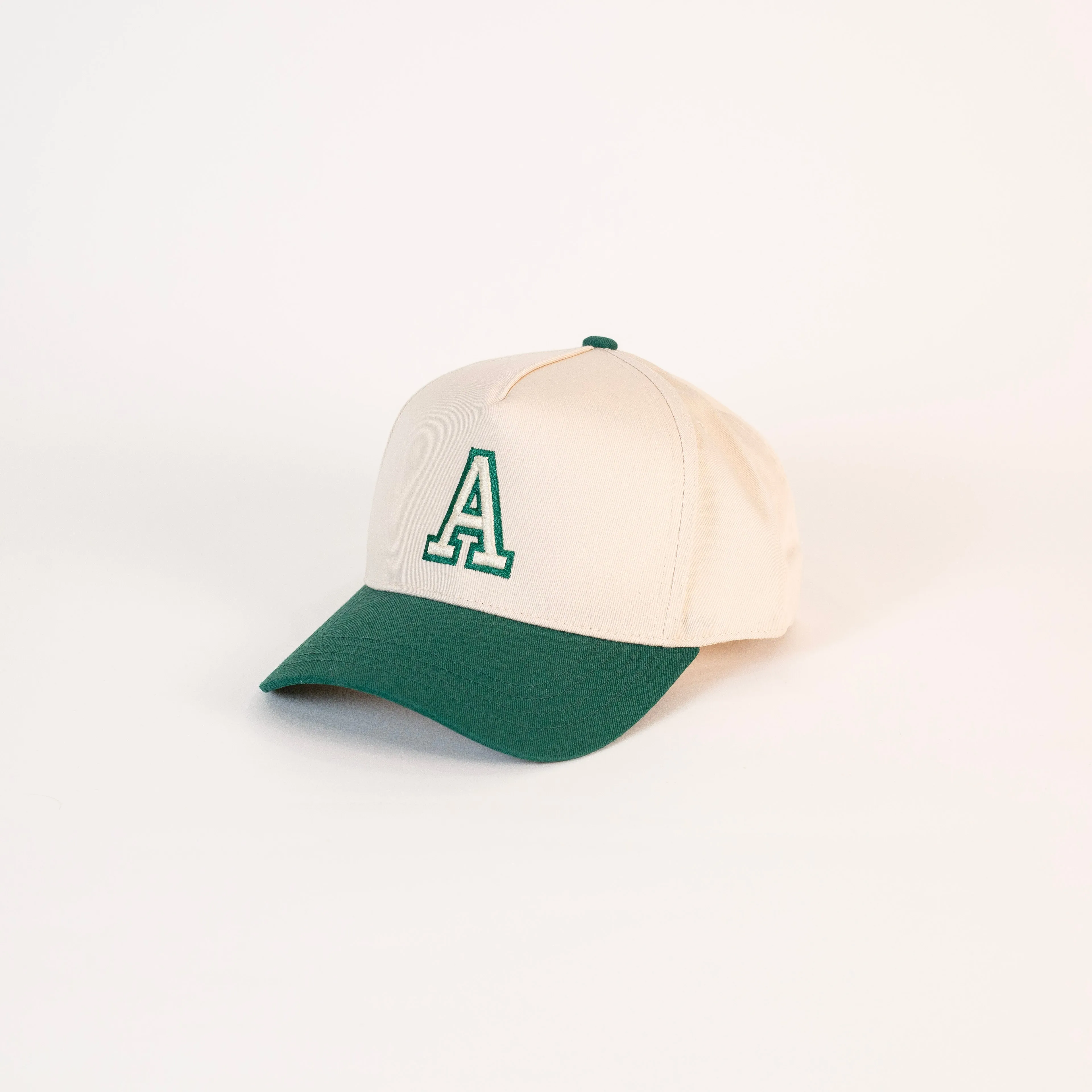 Letter Two-Tone Hat (Natural   Dark Green)