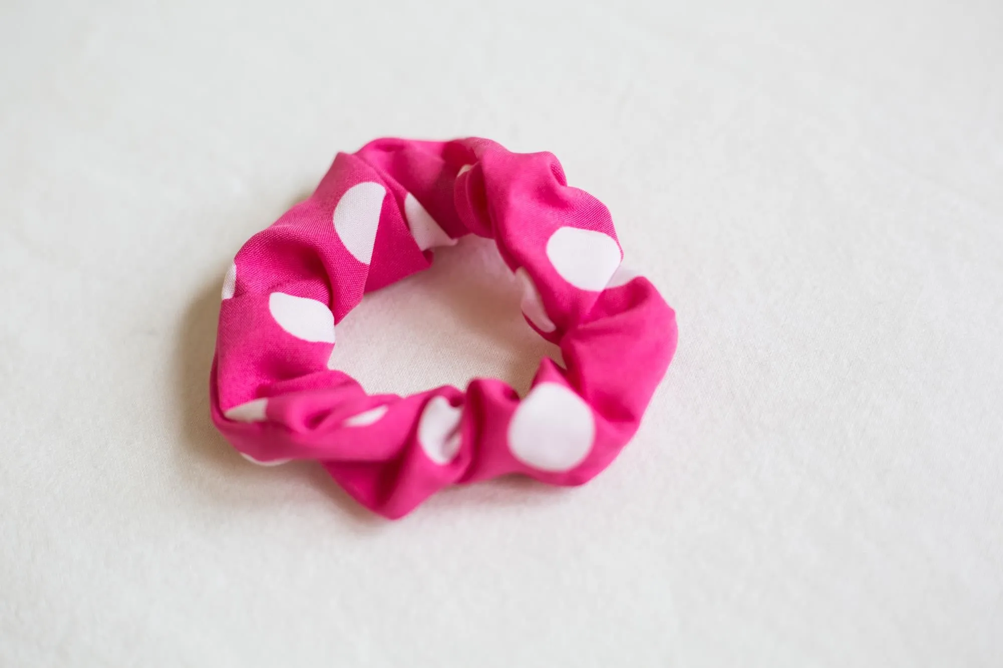 Polka Dot Scrunchie (Pink)